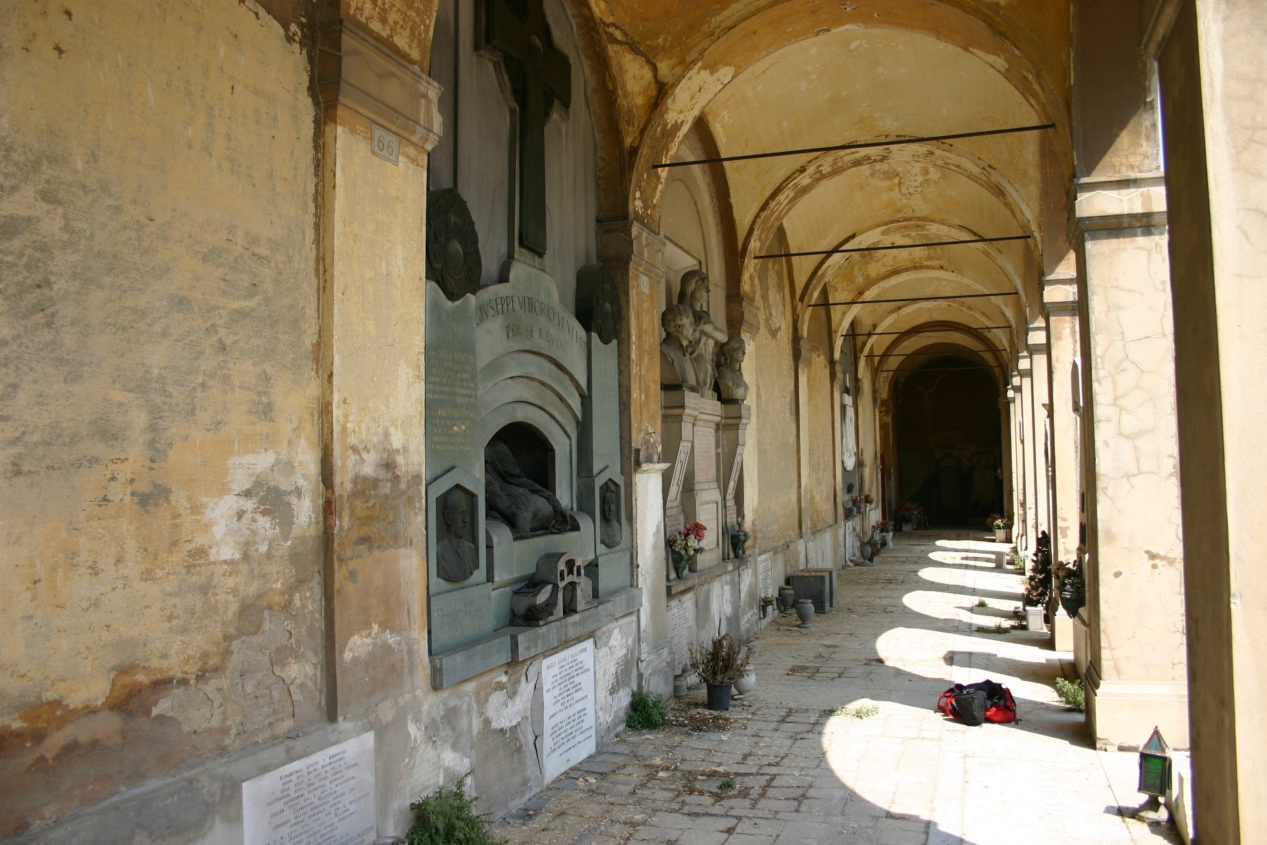Maria Dalle Donne's tomb, Certosa Cemetery, Bologna - 01.JPG
